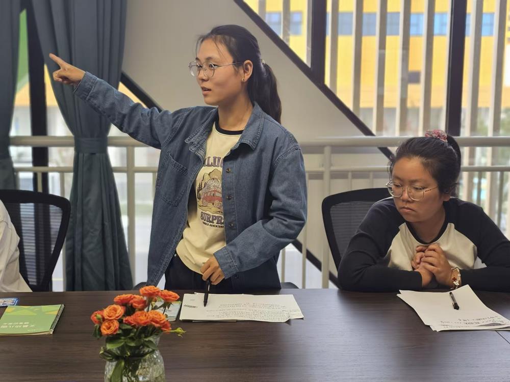 17bf3f57d57c48ad999bc006d3014161.jpg 17bf3f57d57c48ad999bc006d3014161.jpg