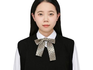 张力子：用心呵护每一颗童心，用爱陪伴每一个成长。