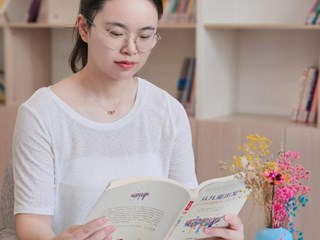 黄蓉：做人以真，待人以善，示人以美，永远保持一颗童心，做孩子们的好朋友。